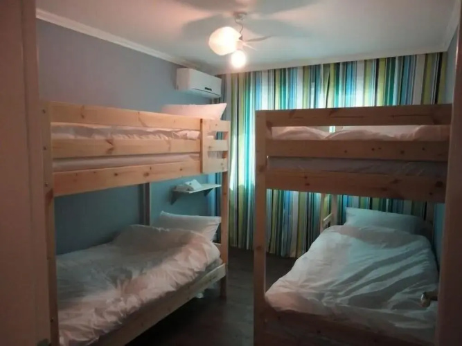 Xeromine - Hostel