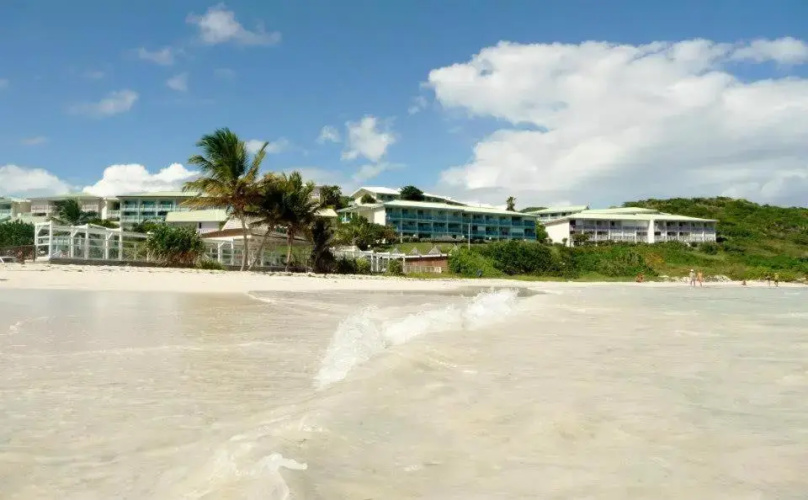 Studio 03 vue mer Orient Bay