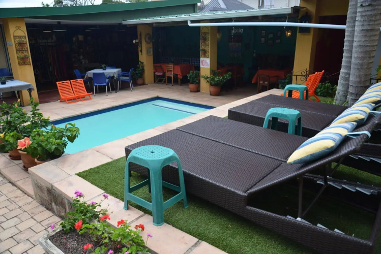 Gibela Backpackers Lodge