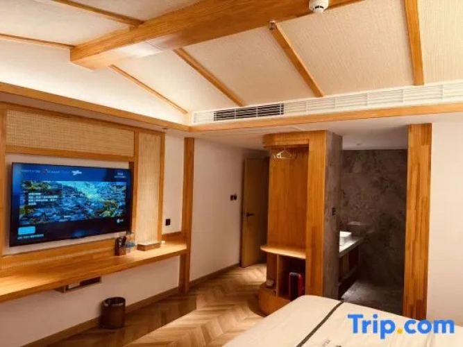 Standard Double room with balcony and with river view