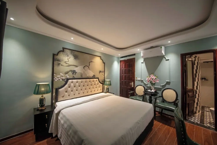 Deluxe Double room with courtyard view
