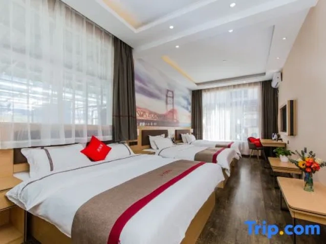 Deluxe Family room