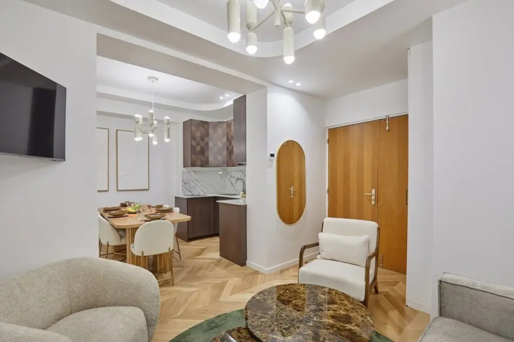 Apartment With AC Front Montparnasse Tower