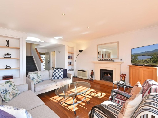 3 Bedrooms Villa