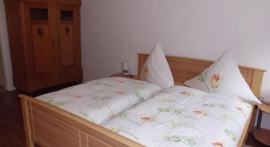 Ferienwohnung "Am Wiedatal"