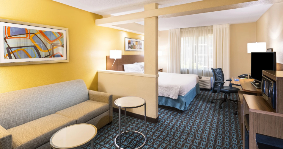 Fairfield Inn & Suites Atlanta Buckhead photo 8