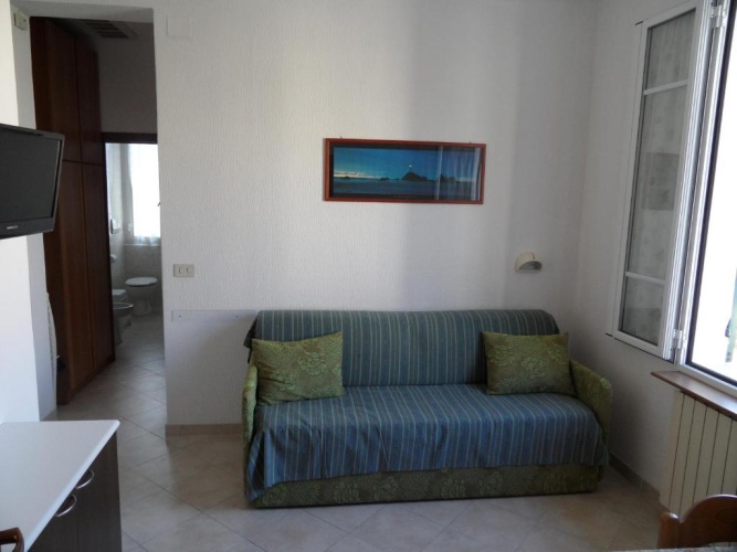 1 Bedroom Apartment with sea view