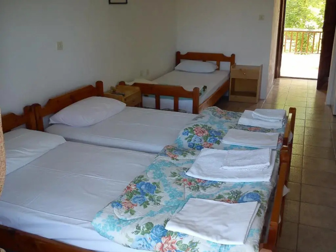 Mylos Rooms