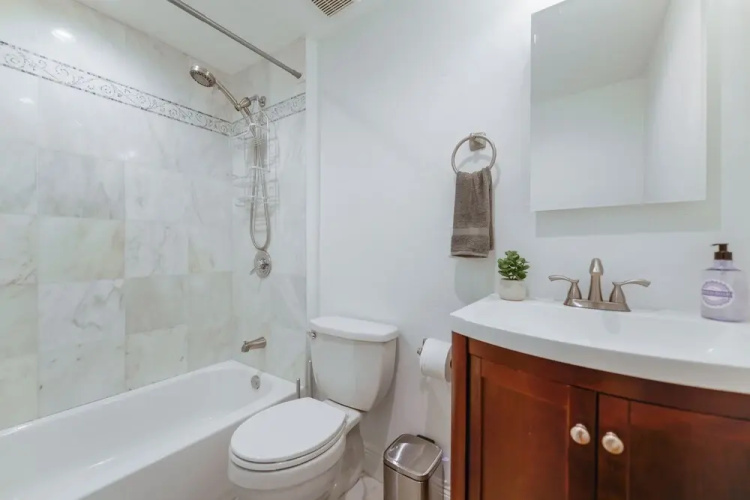 Peaceful Comfort: Comfortable Miami Home
