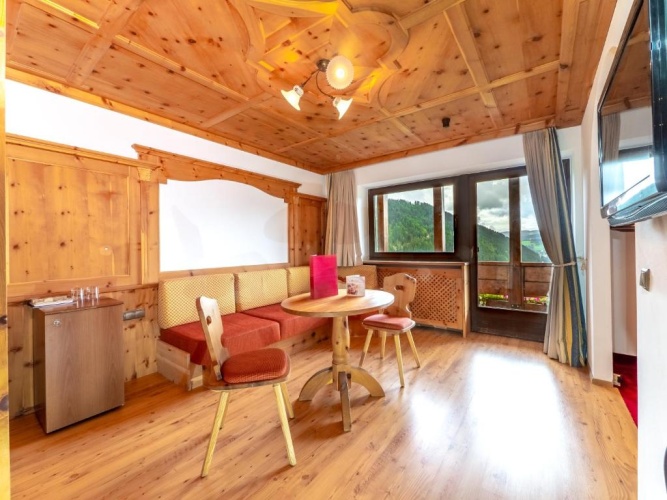 Standard Family room