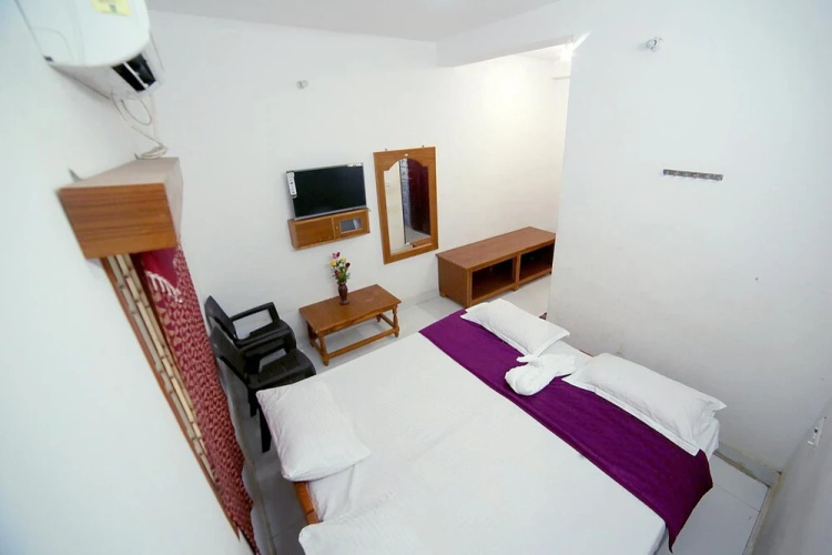 Nandika Residency Hotel