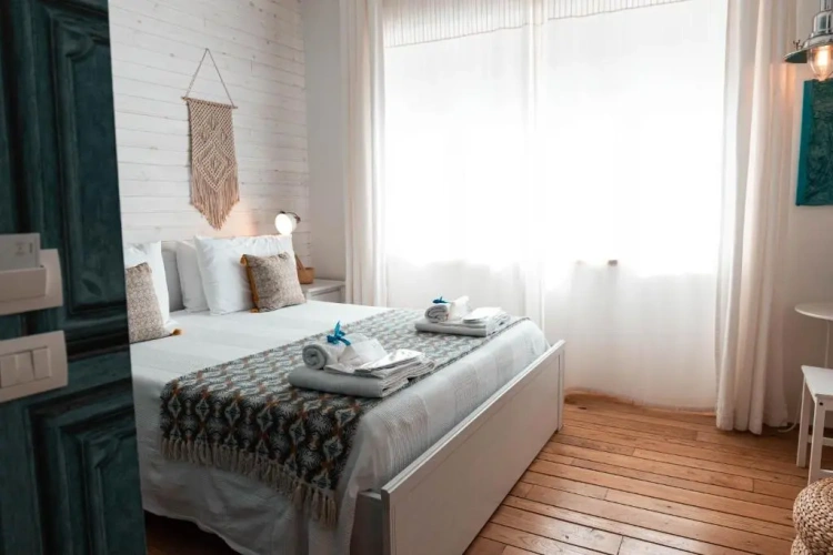 Deluxe Double room with balcony and with city view