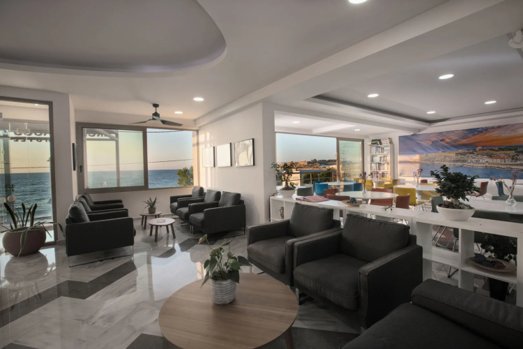 Archipelagos Hotel