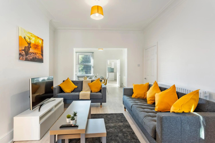 Jasmine Villa A - Ideal for QMC & Uni - Free parking