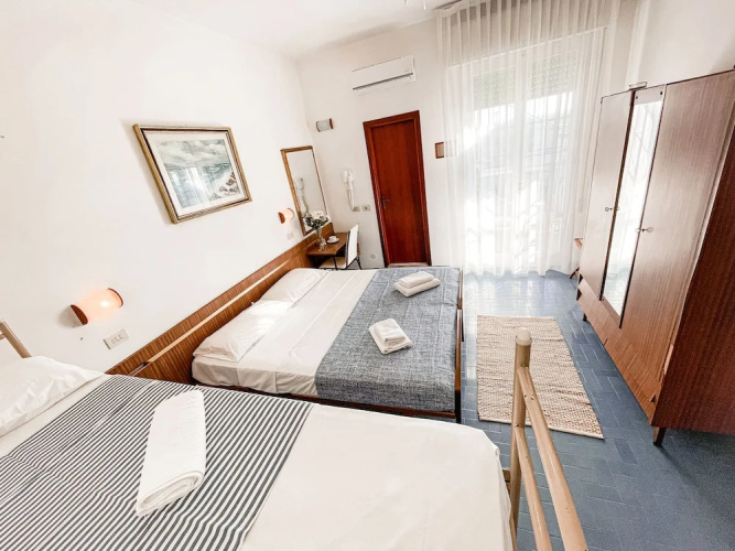 Hotel Sara - 3 Guests Room - n 1