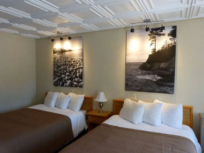 Catalina Motel