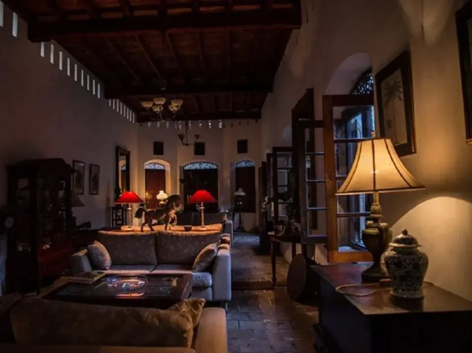 Robinhill Suites