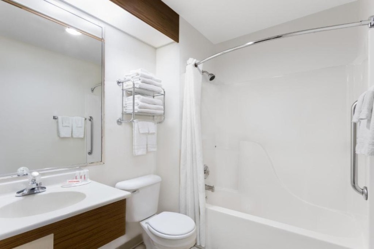 Deluxe Double Suite