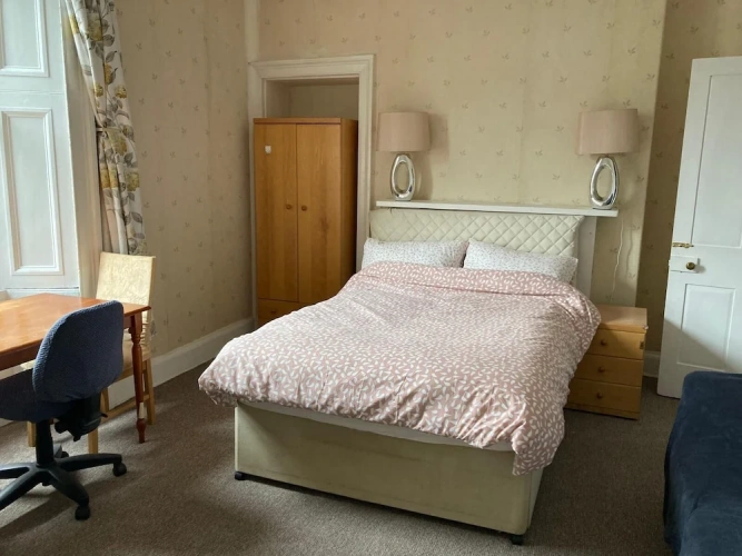 Grand Double room with city view