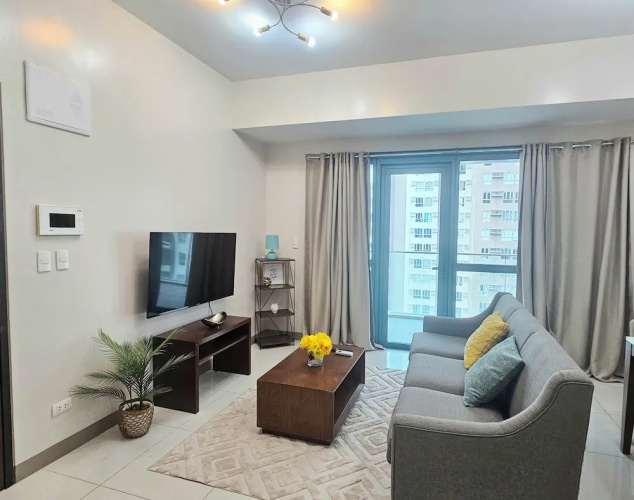 One Uptown Residence