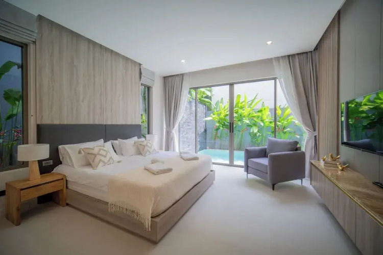 Zenithy 3BR Villa with Pool by NLA