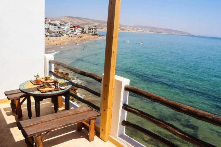 Aftas beach house