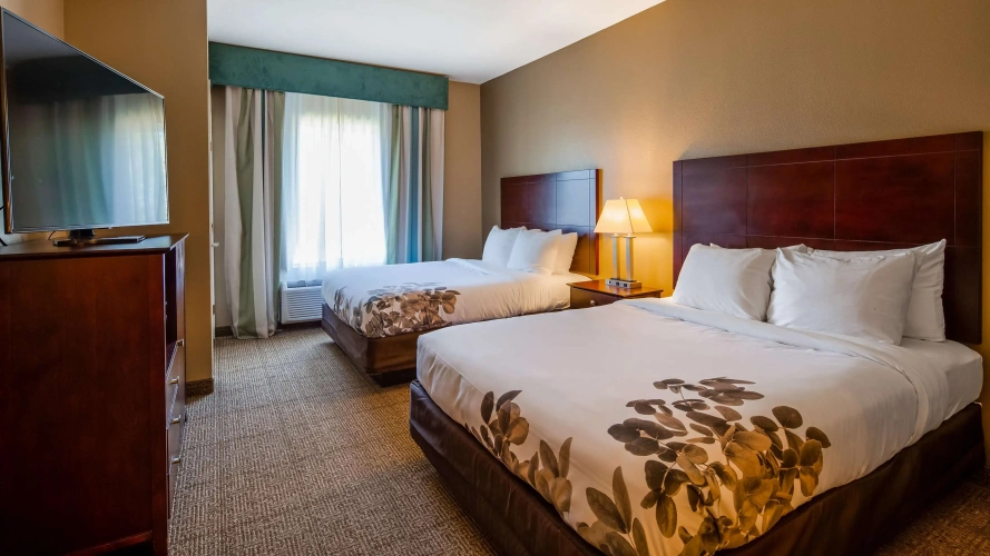 Quadruple Suite