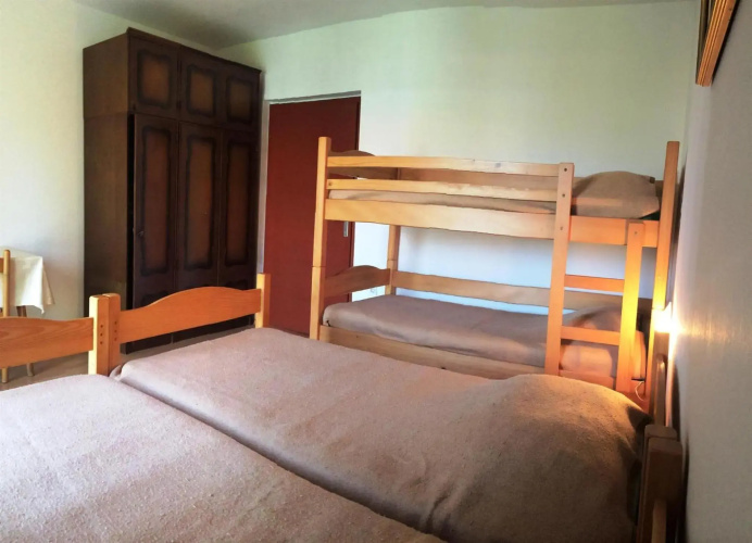 Rooms and apartment Ana