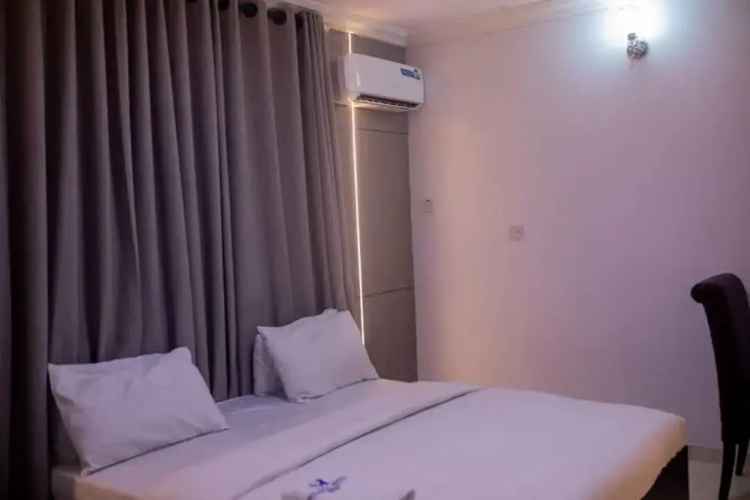 SkyRock Hotels Ogba