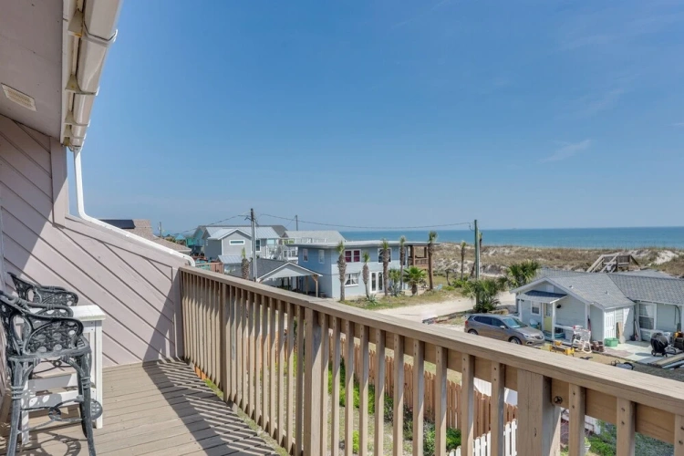 2 Bedrooms Cottage with balcony