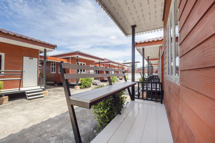 OYO 1166 Train Way Resort