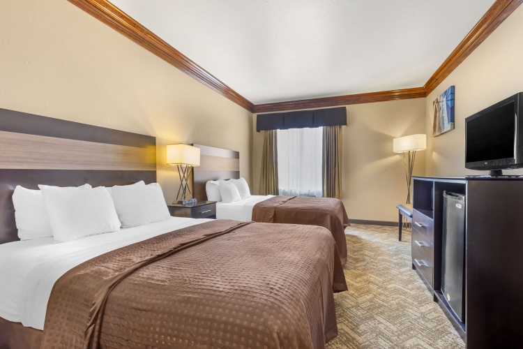 Quadruple Suite