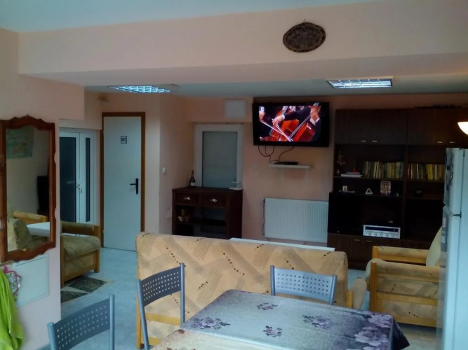 Aleks Guest House