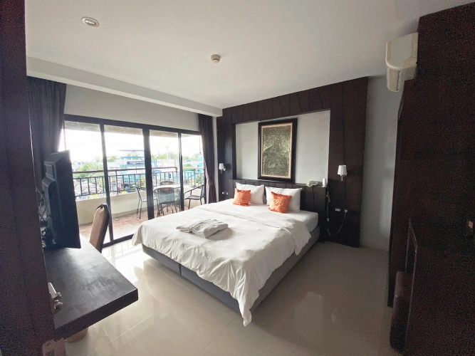 Family Suite with balcony and with view