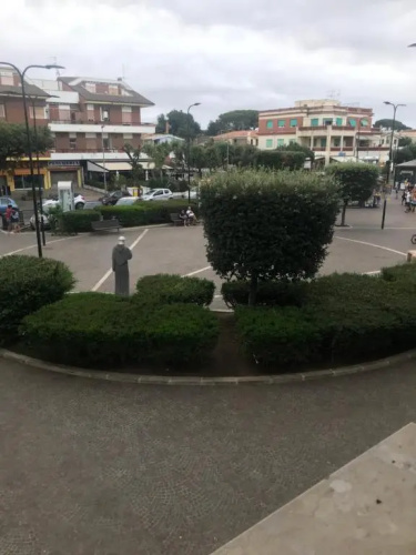 Appartamento sulla piazza 90 m dal mare