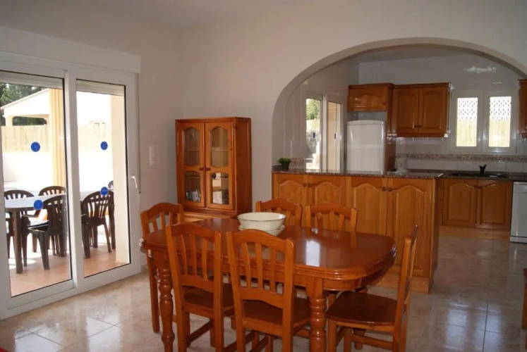 3315 - Villa Carolina