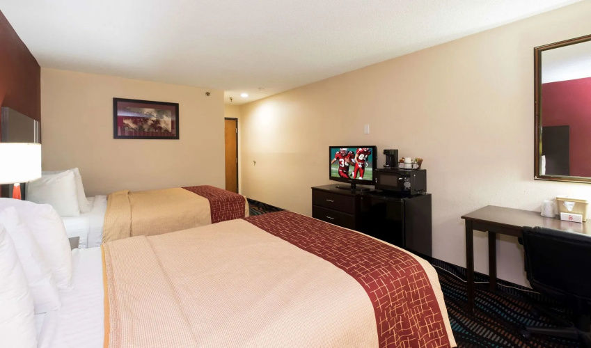 Red Roof Inn Binghamton North - Binghamton, NY
