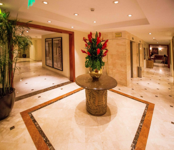 Los Tallanes Hotel & Suites