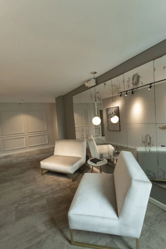 1616 Hotel