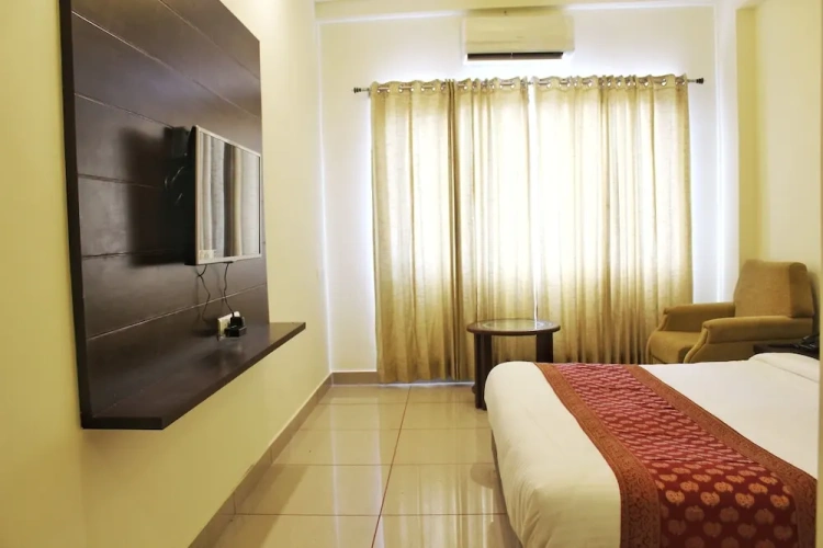 Superior room