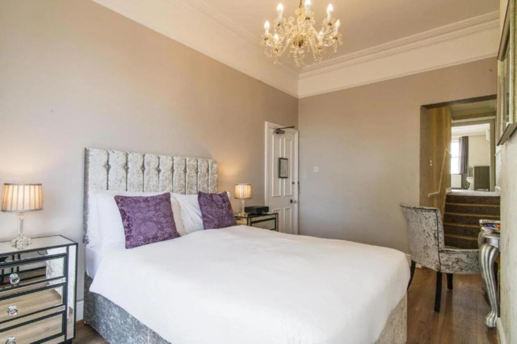 Charleville Lodge Hotel