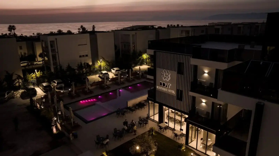 Bolt Boutique Hotel