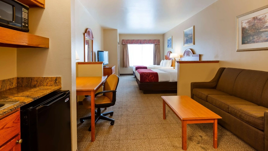 Quadruple Suite