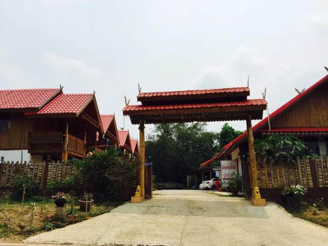 Srithong Resort