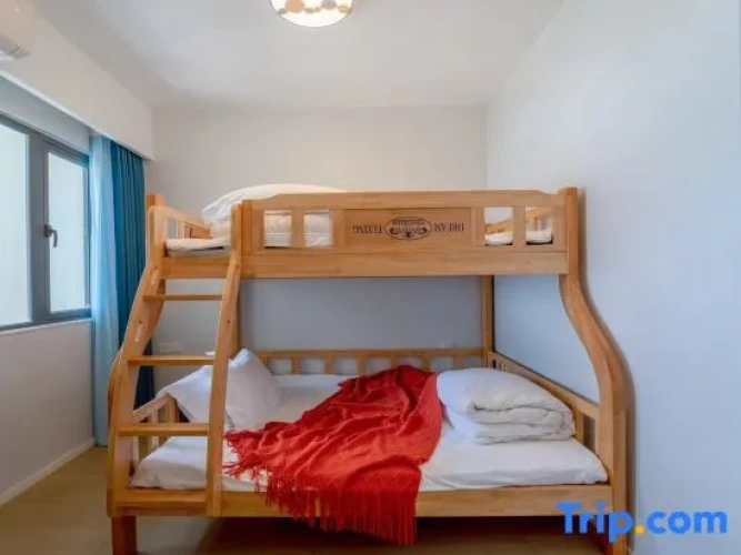2 Bedrooms Family Suite with sea view