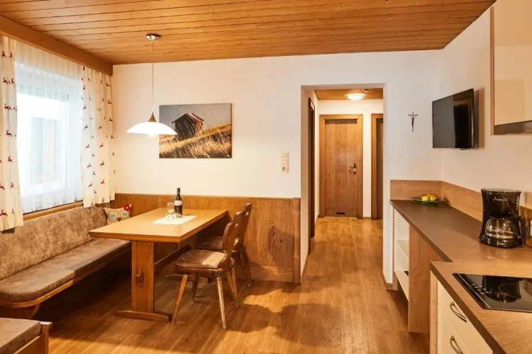 1 Bedroom Apartment with balcony
