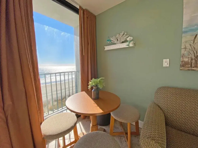 Sand Dunes by Palmetto Vacations