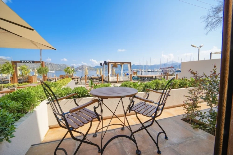 1 Bedroom Deluxe room beachfront