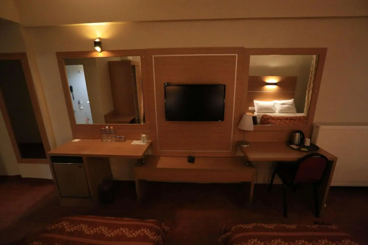 Cali Hotel