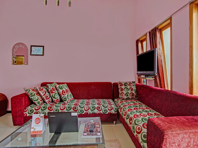 Villa Gothick by Oyo Rooms